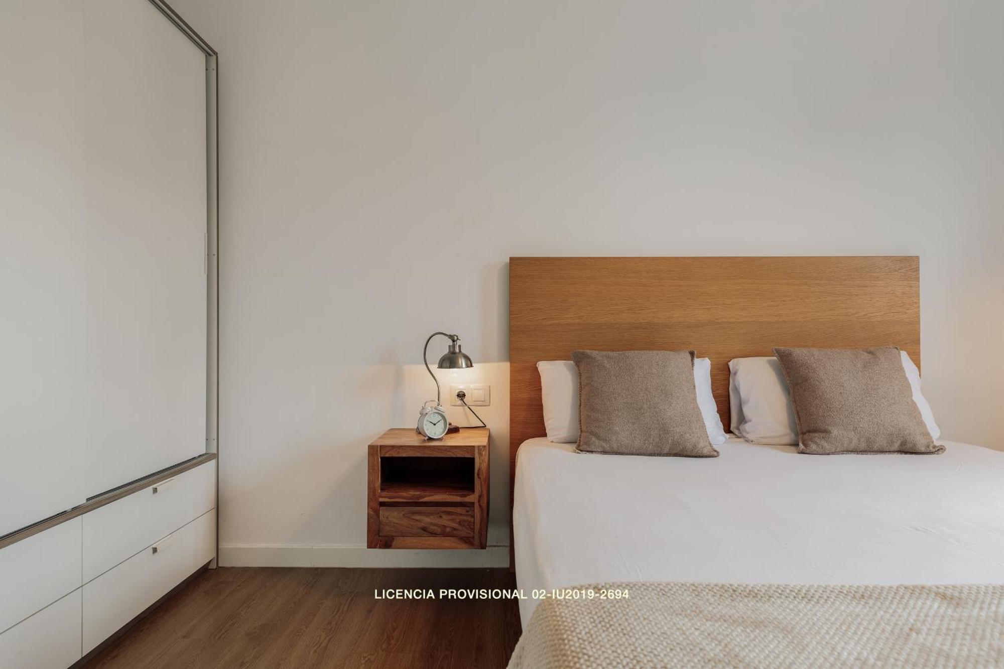 Ola Living Sant Antoni Market Apartment Barcelona
